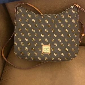 Like new Dooney  Blakely Tracy Crossbody